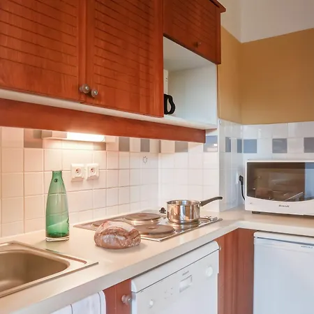 Pierre And Les Grands Pins Apartment Carcans